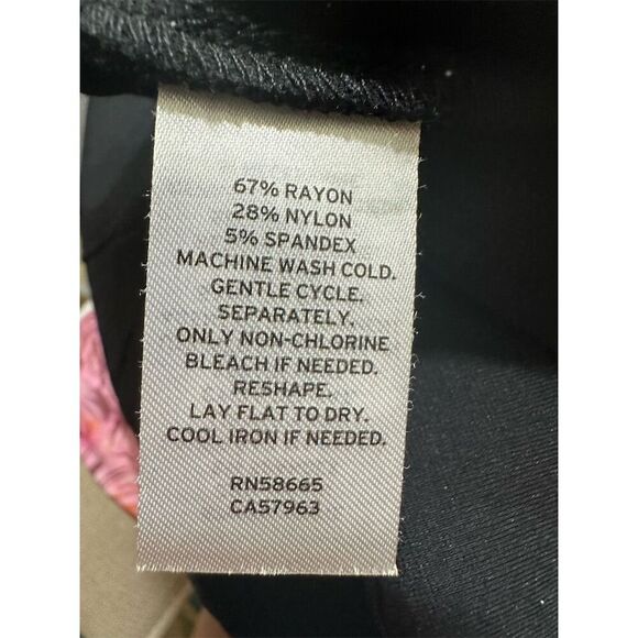 Nordstrom Rack Women's Black Sleeveless Twist Blouse Size L Casual - Picture 6 of 6